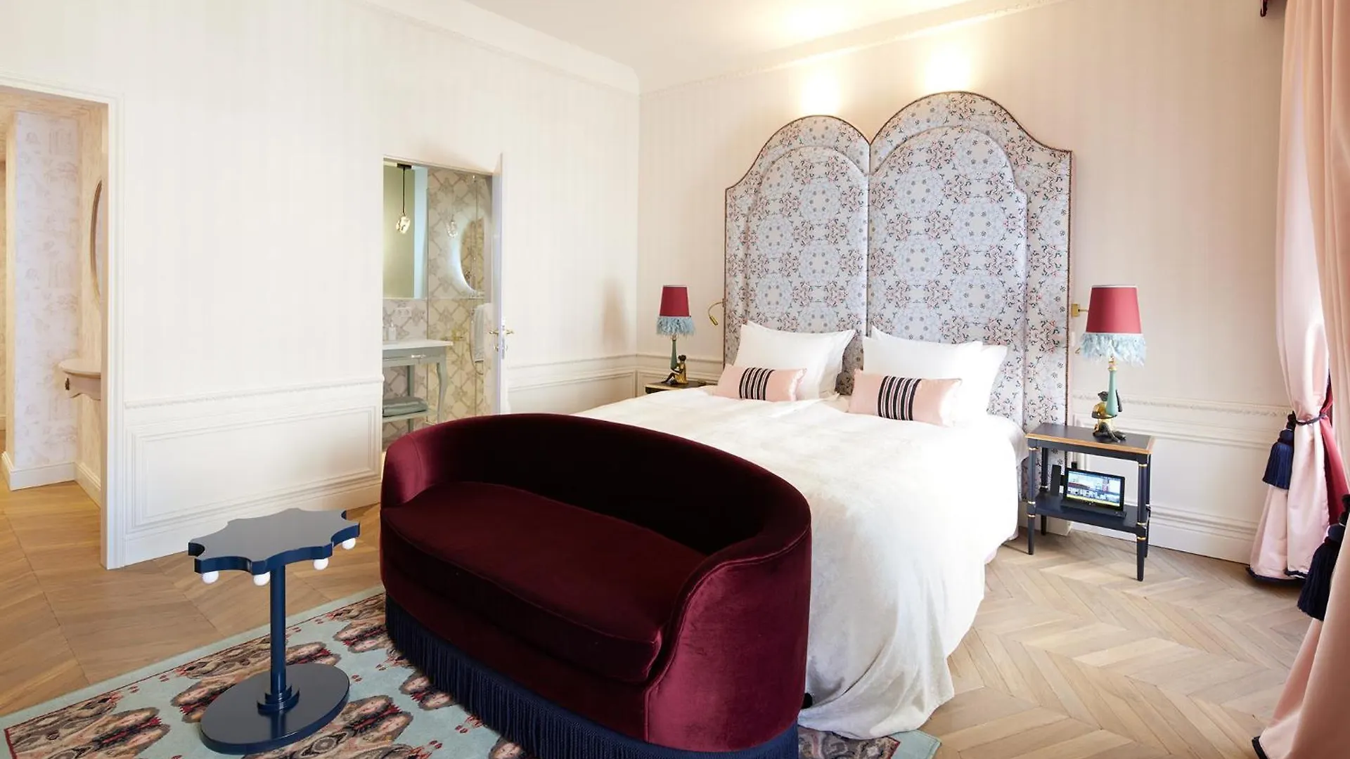 *****  The Leo Grand Hotel Vienna Austria
